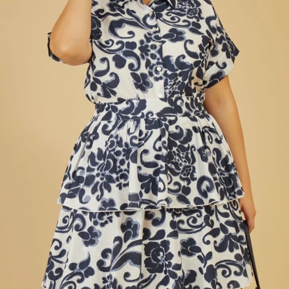 Skirt suit set 18/20 - Picture 4 of 10